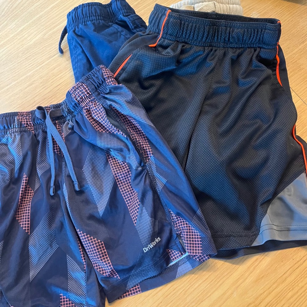 Boys Shorts Lot - Size 4/5 Summer athletic Elastic Waist - Picture 2 of 5